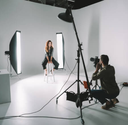ON THE PHOTOGRAPHER’S SPECIALTY AND EXPERTISE…